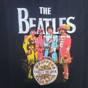 The Beatles Sgt. Peppers Lonely Hearts Club Band T-Shirt - Size XL